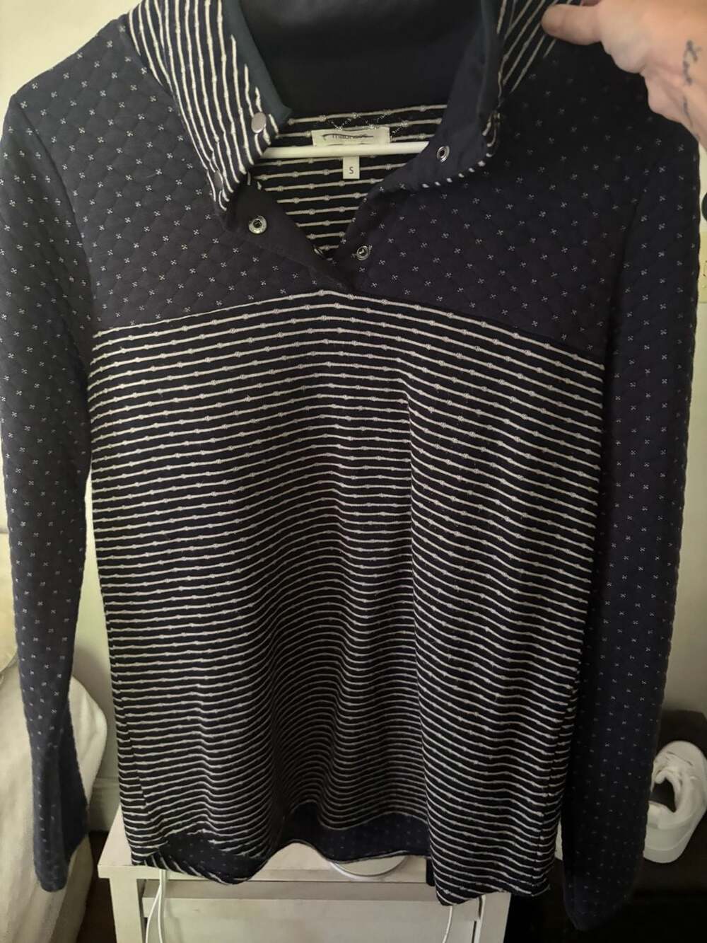 Maurices Quilted Snap Neck Pullover Size S Navy Stripe
